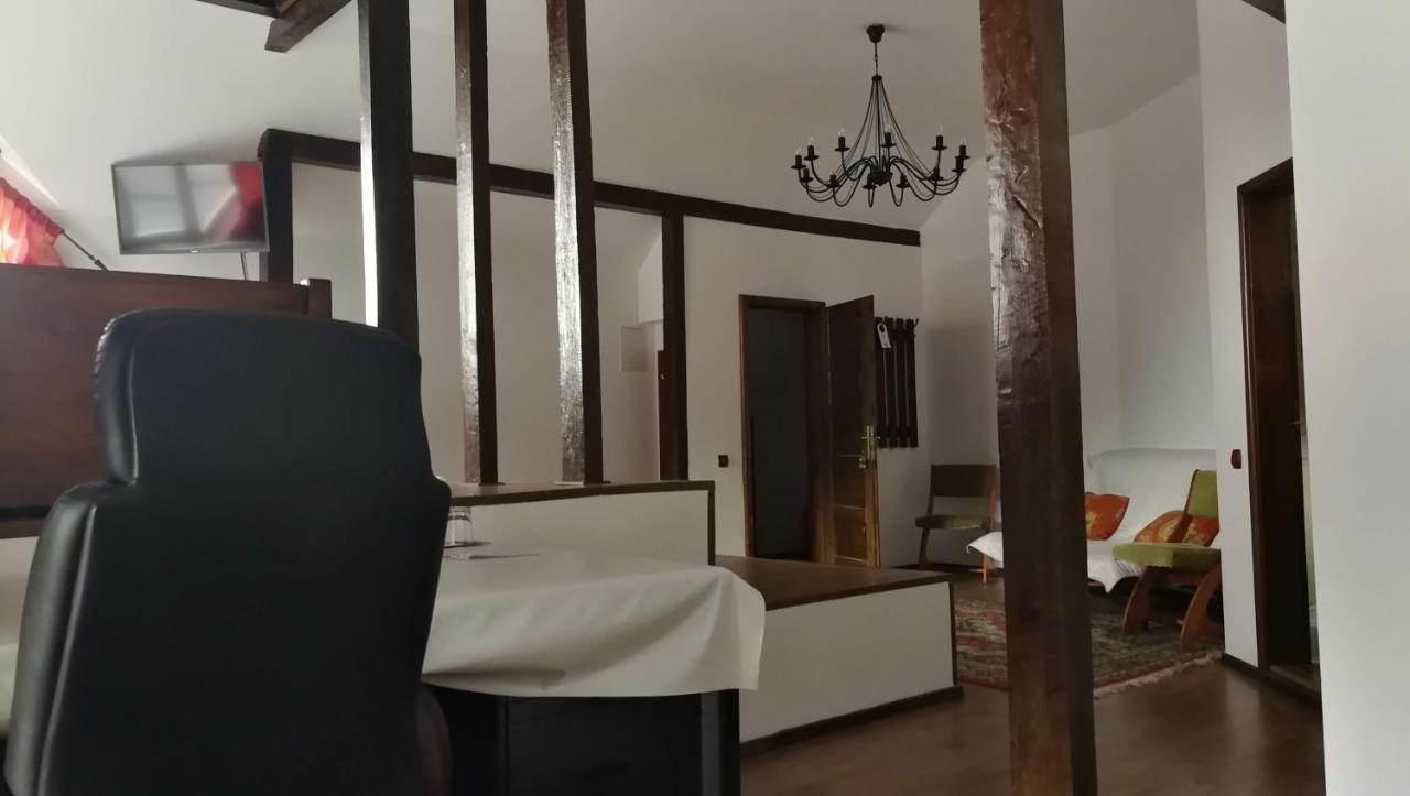 Pension Casa Contelui Râșnov Zewnętrze zdjęcie