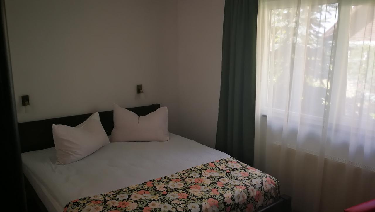 Pension Casa Contelui Râșnov Zewnętrze zdjęcie